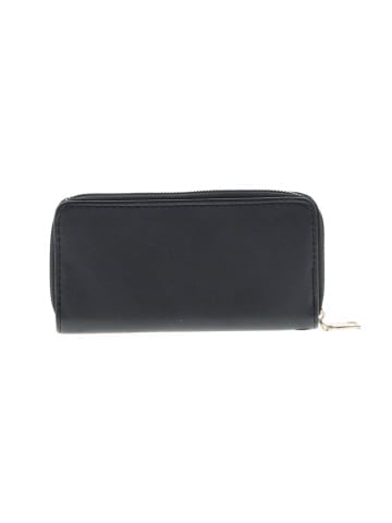 Unbranded Wallet (view 2)
