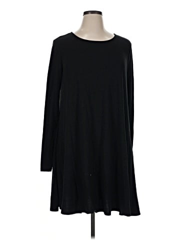 Old Navy Casual Dress (view 1)