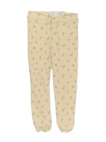Zara Khakis (view 1)