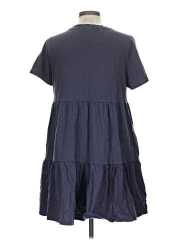 Old Navy Casual Dress (view 2)