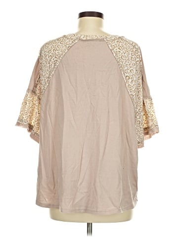 Easel 3/4 Sleeve Blouse (view 2)