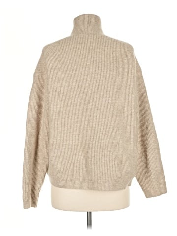 Uniqlo Turtleneck Sweater (view 2)