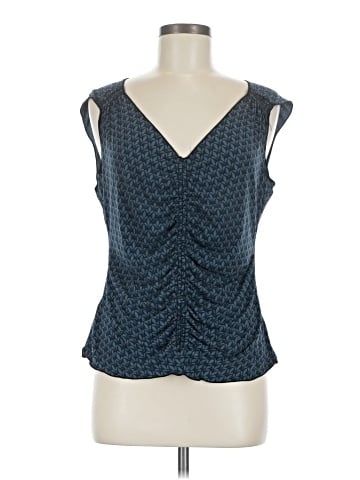 Max Edition Sleeveless Blouse (view 1)