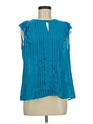 Elle Sleeveless Blouse (view 1)
