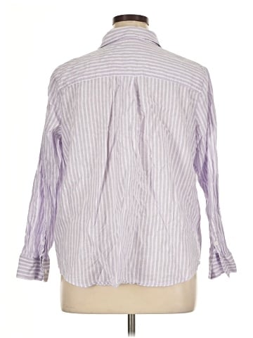 Liz Claiborne Long Sleeve Button-Down Shirt (view 2)