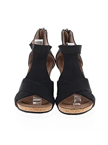 Adrienne Vittadini Wedges (view 2)