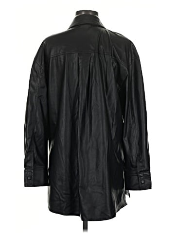 Vince Camuto Trenchcoat (view 2)