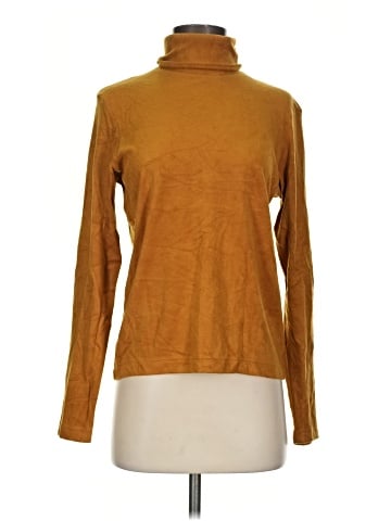 Uniqlo Turtleneck Sweater (view 1)