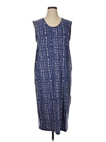 Old Navy Casual Dress (view 1)