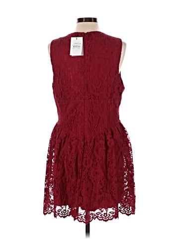 Bardot Cocktail Dress (view 2)