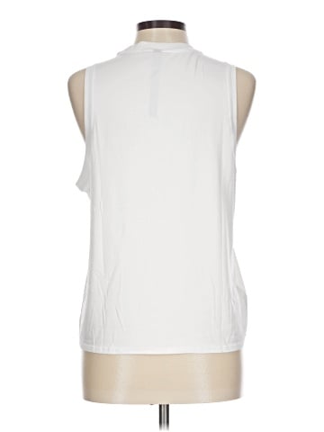 Vuori Sleeveless T-Shirt (view 2)