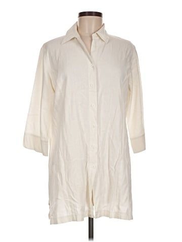 Dialogue 3/4 Sleeve Button-Down Shirt (view 1)