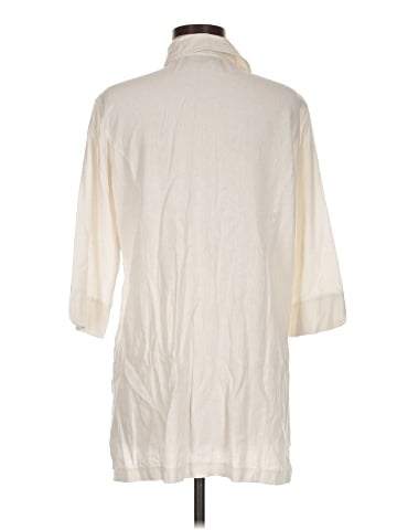 Dialogue 3/4 Sleeve Button-Down Shirt (view 2)