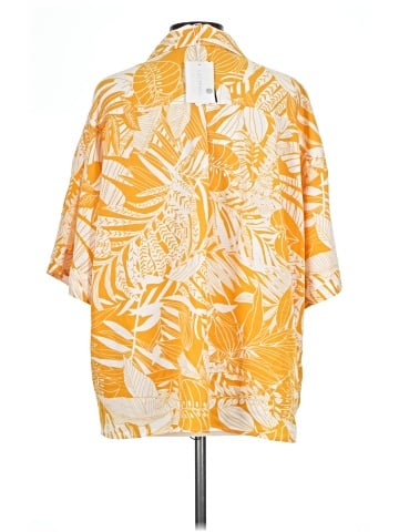 Lucy Paris Short Sleeve Blouse (view 2)