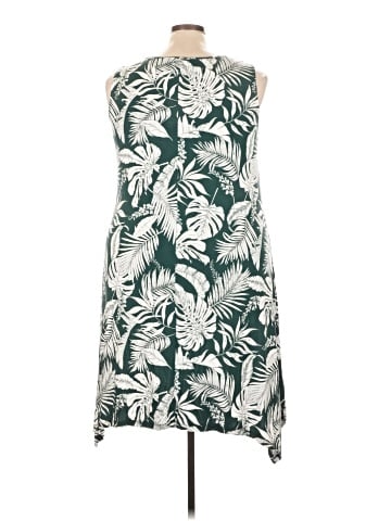 Tahari Casual Dress (view 2)
