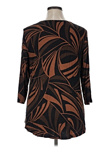 JM Collection 3/4 Sleeve Top (view 2)