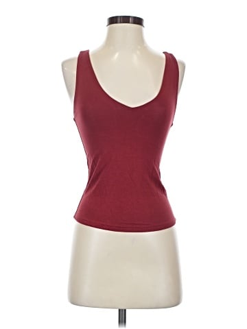 Be Cool Sleeveless Top (view 1)