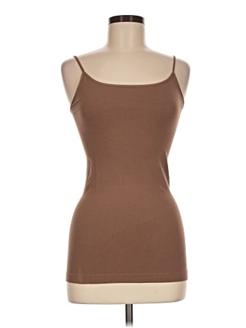 Yahada Sleeveless T-Shirt (view 1)