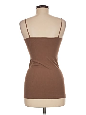 Yahada Sleeveless T-Shirt (view 2)