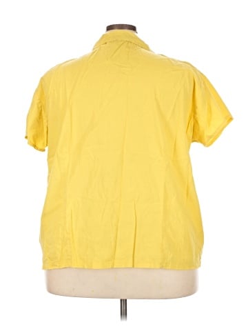 Erica Brooke Short Sleeve Button-Down Shirt (view 2)