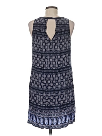 Old Navy Casual Dress (view 2)