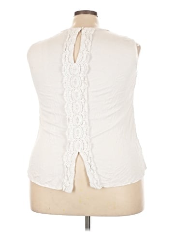 Daniel Rainn Tank Top (view 2)