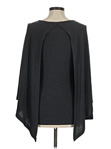 Patrizia Luca Poncho (view 2)