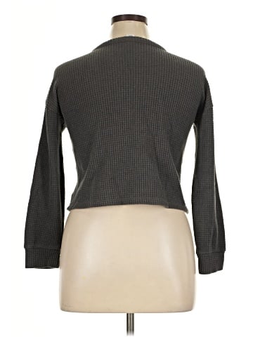 Old Navy Pullover Sweater (view 2)