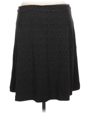 Lyssé Casual Skirt (view 2)