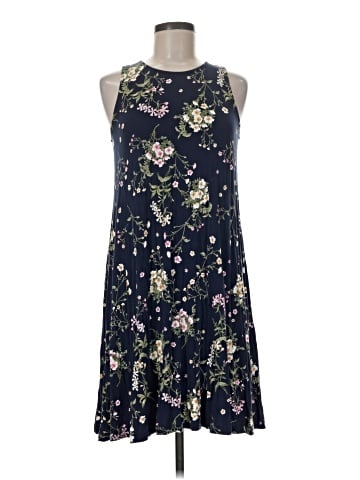 Old Navy Casual Dress (view 1)