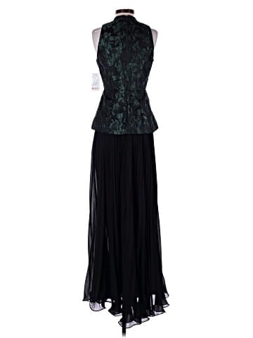 Taylor Cocktail Dress (view 2)