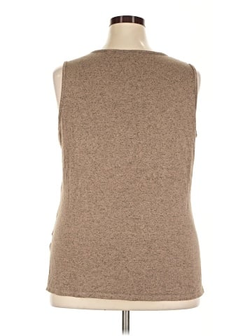 Nina Leonard Sleeveless T-Shirt (view 2)
