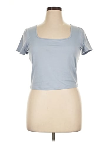 Hollister Short Sleeve T-Shirt (view 1)