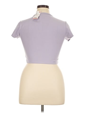 Uniqlo Short Sleeve Turtleneck (view 2)