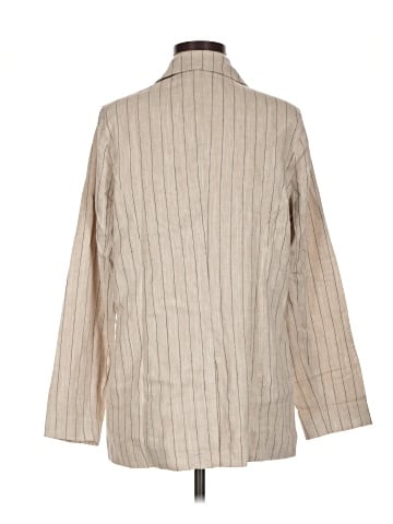 Matty M Blazer (view 2)