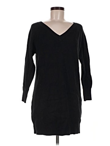 Old Navy Pullover Sweater (view 1)