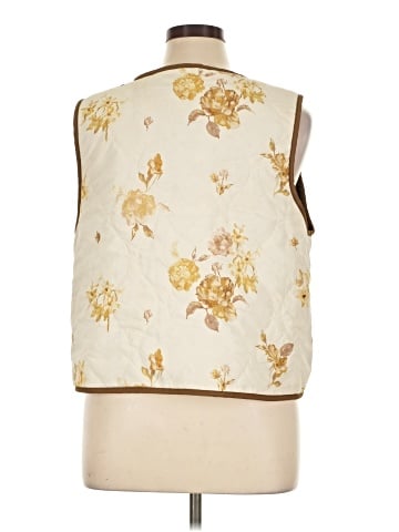 Woolrich x Target Vest (view 2)