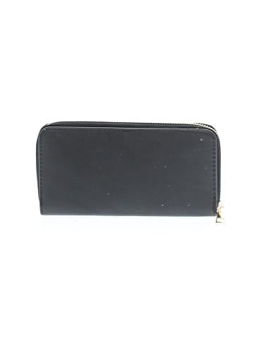 Unbranded Wallet (view 2)