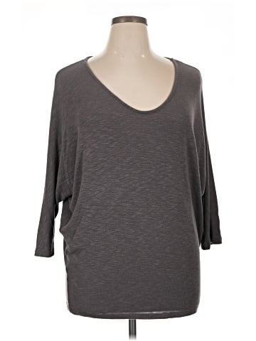 Laila Jayde 3/4 Sleeve Top (view 1)