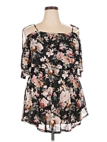 Siren Lily Casual Dress (view 1)