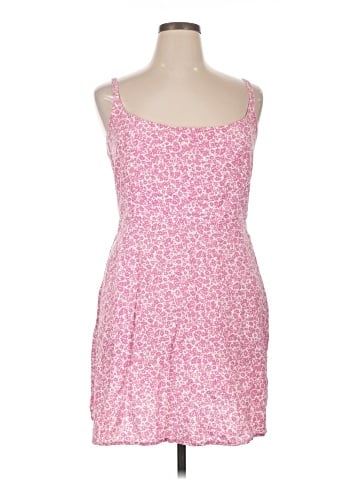 Old Navy Cocktail Dress (view 1)