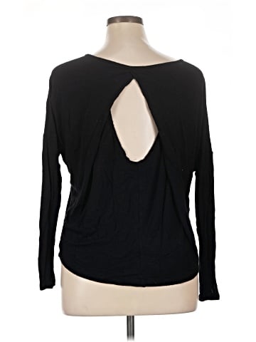 Whisper Long Sleeve T-Shirt (view 2)