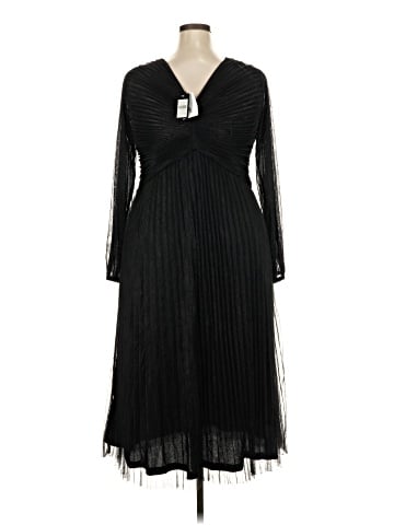 Avenue Cocktail Dress (view 2)