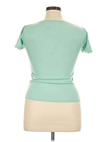 Victoria Short Sleeve T-Shirt (view 2)