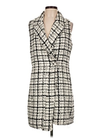 Alice + Olivia Casual Dress (view 1)