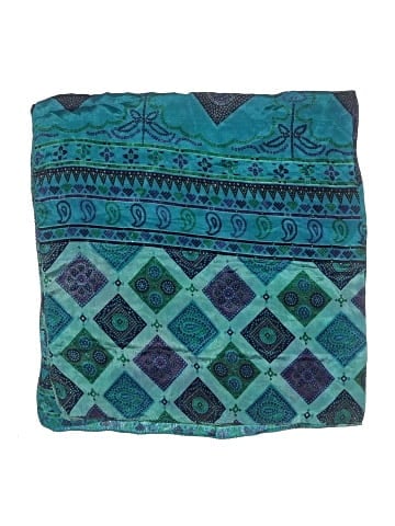 Unbranded Scarf (view 2)
