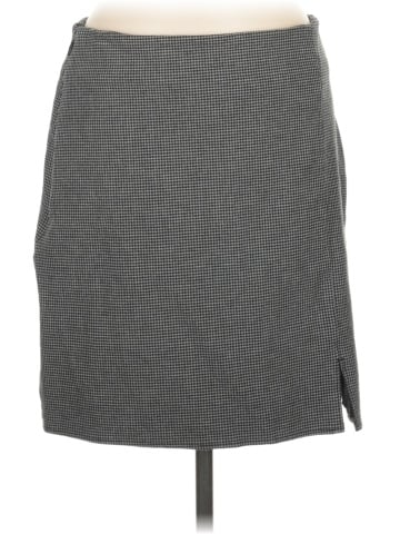 Old Navy Casual Skirt (view 1)