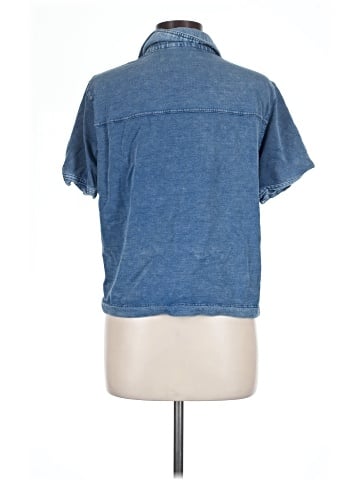 Jane and Delancey Short Sleeve Button-Down Shirt (view 2)