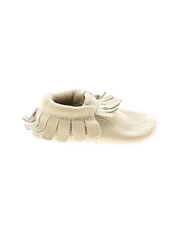BirdRock Baby Booties (view 1)