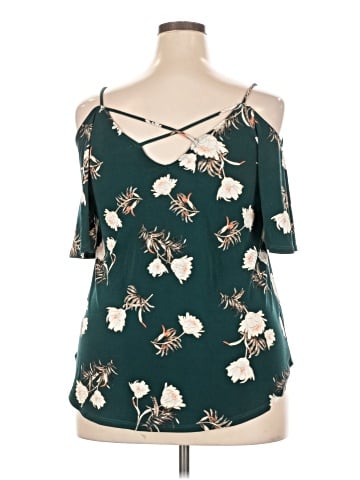 Kaileigh Short Sleeve Blouse (view 2)